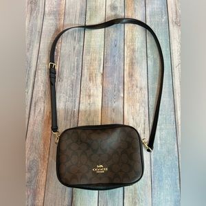 Coach Cross Grain leather women’s bag.